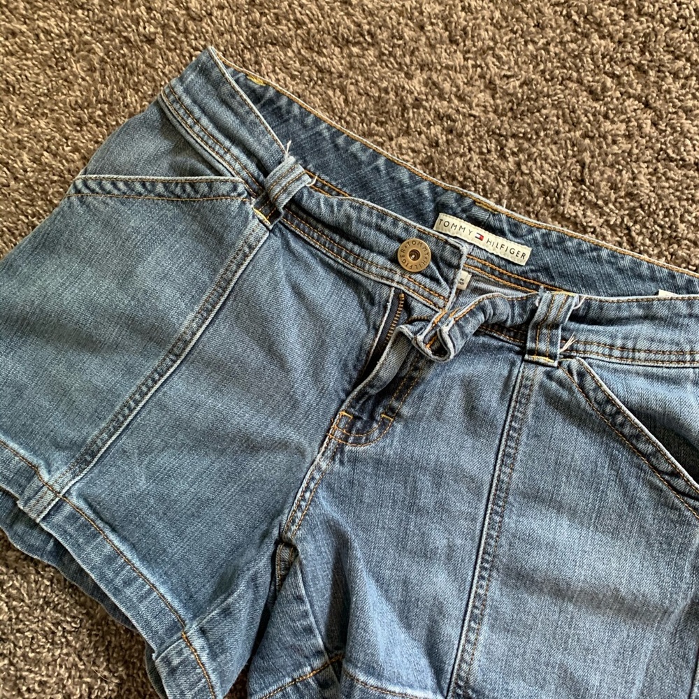 Shorts - Picture 4 of 5